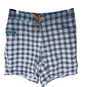 Patagonia Wavefarer Plaid Board Shorts Blue Grey Swim Men’s ESTIMATED Waist 34